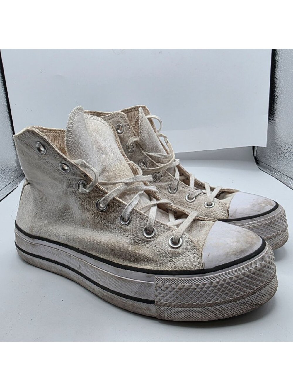Converse Chuck Taylor All Star Lift Womens Size 9 White Canvas Platform Sneakers
